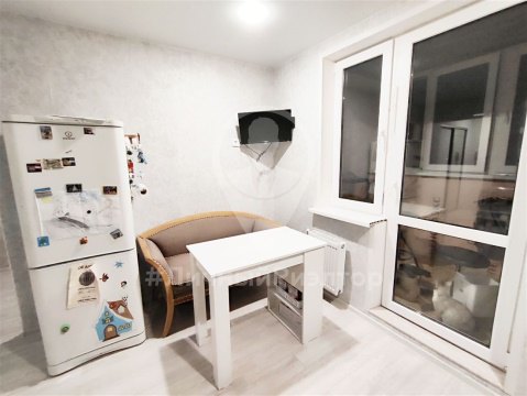 1-к квартира, 10/23 эт., 37м²