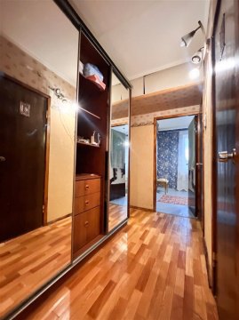 3-к квартира, 2/5 эт., 59м²