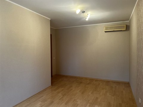 3-к квартира, 3/6 эт., 78м²