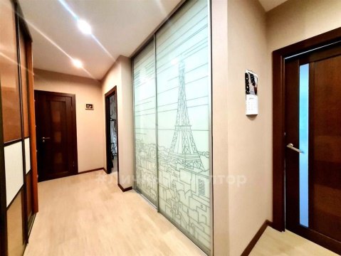 3-к квартира, 8/15 эт., 87м²