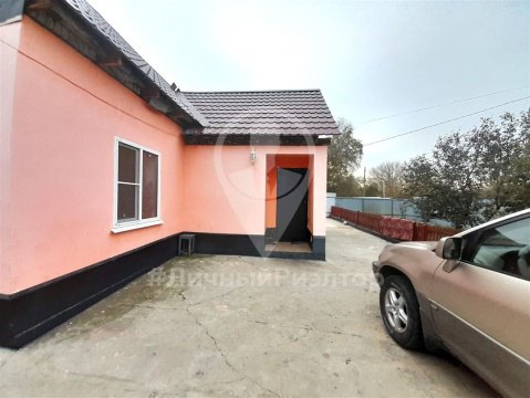 Дом 101м², участок 13 сот.